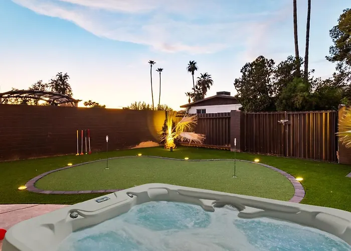 Gorgeous 4-bed With Golf, Pool, & Hot Tub! * Phoenix